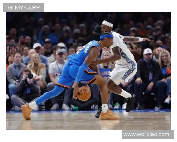 雷霆与灰熊季后赛第二场激战回顾球员表现与战术分析